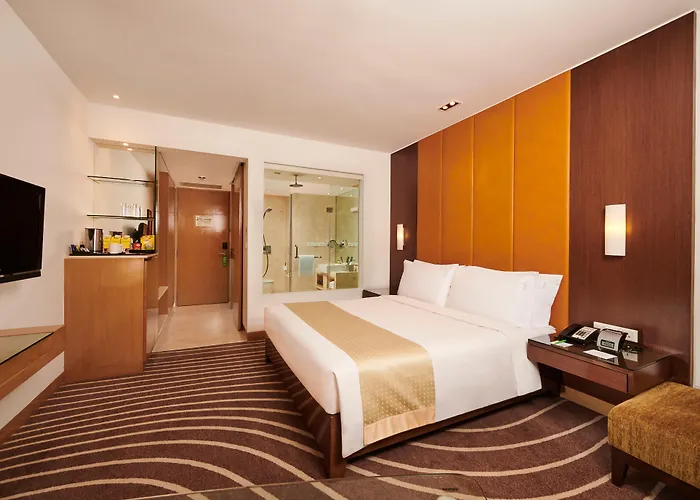 Holiday Inn Mumbai International Airport By Ihg